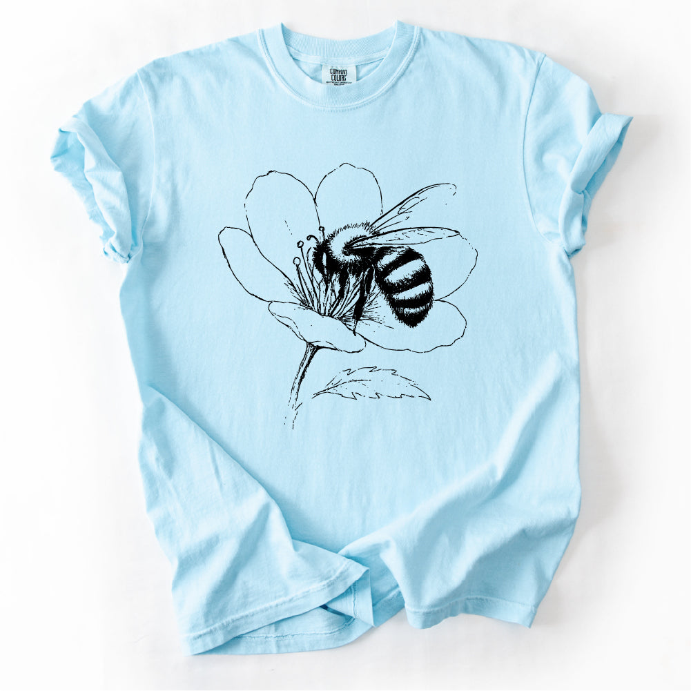 Vintage Line Art Honey Bee Wildflower T-shirt
