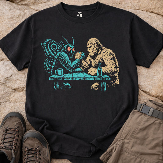 Mothman Bigfoot Arm Wrestling Tshirt