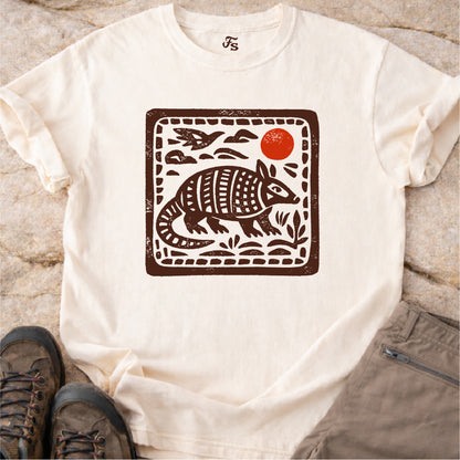 Armadillo Folk Tshirt