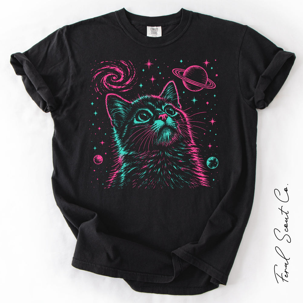 Cat in Awe Tshirt