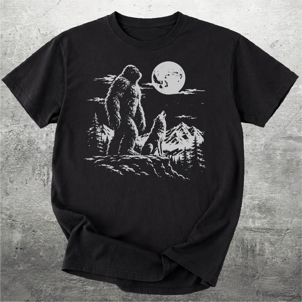 Bigfoot Wolf Howling Tshirt