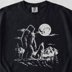 Bigfoot Wolf Howling Tshirt