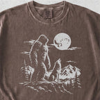 Bigfoot Wolf Howling Tshirt